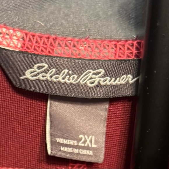 Eddie Bauer Women's Stratify 2.0 Soft Shell Jacket. NWOT - Picture 3 of 10